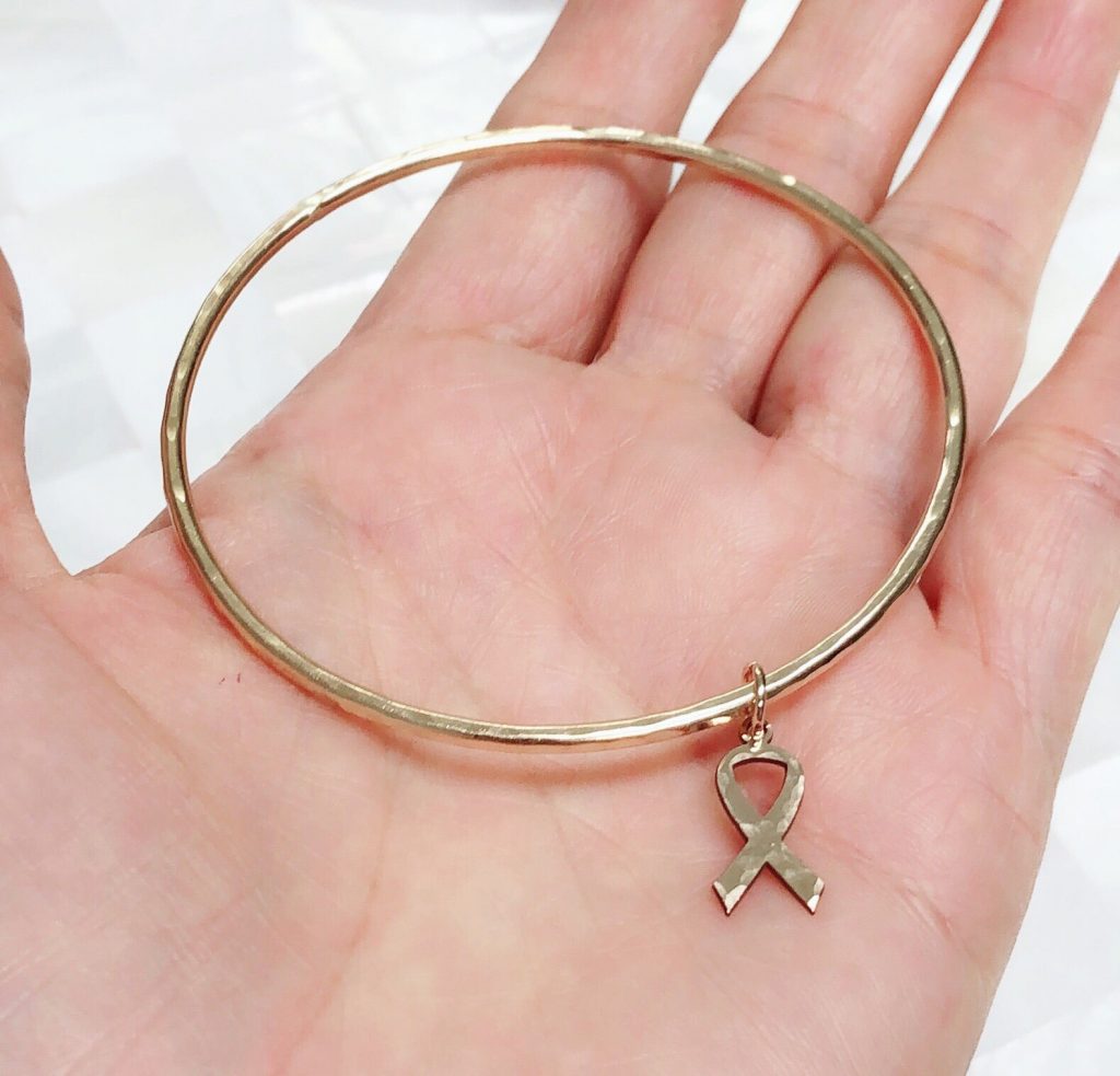 Awareness ribbon charm bangle (B433)