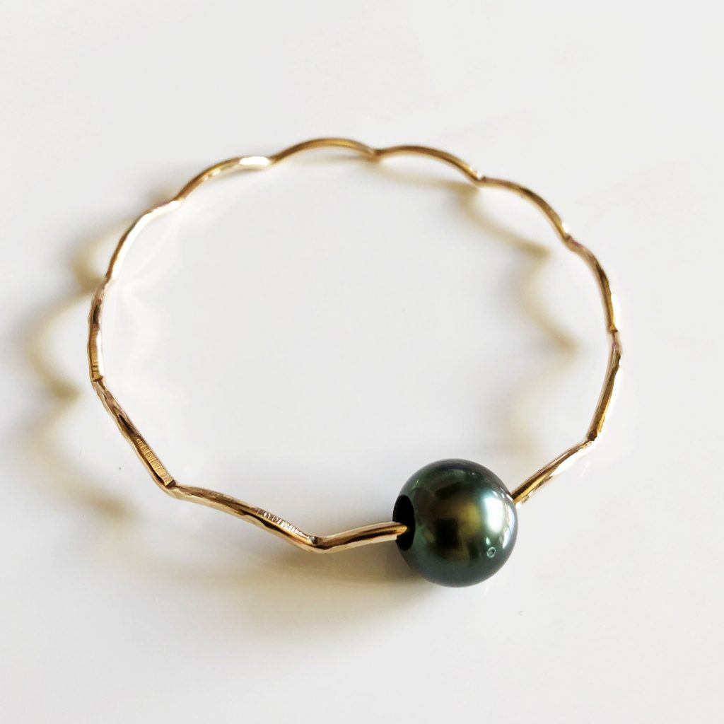 Bangle TOMI – tahitian pearl (B394)