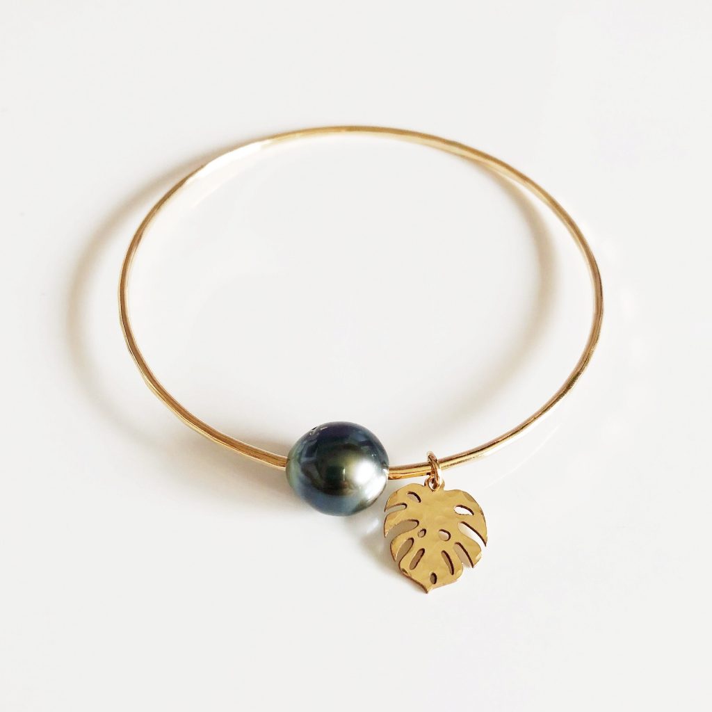 Monstera bangle – tahitian pearl (B380)