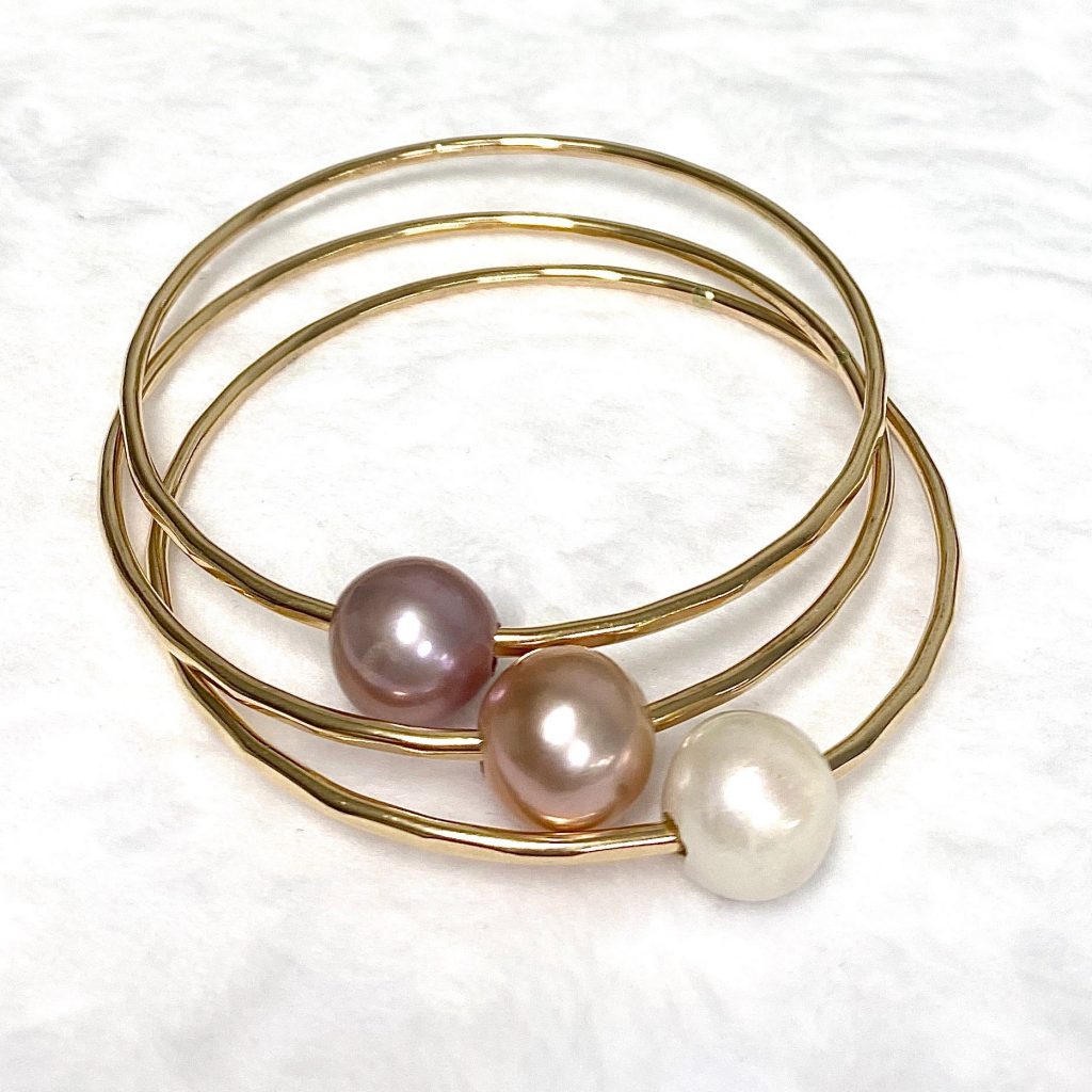 MALIA bangles set – lavender ombré Edison pearls (B453)